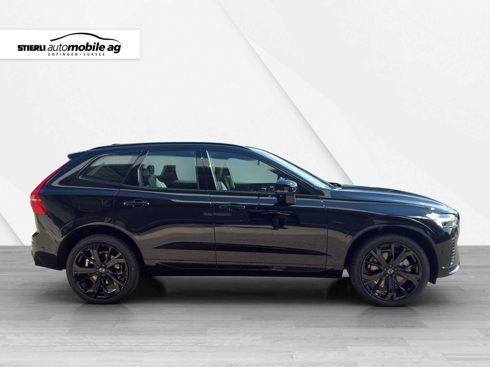 VOLVO XC60 2.0 T6 TE Black Edition eAWD, Hybride Rechargeable Essence/Électricité, Voiture nouvelle, Automatique - 4