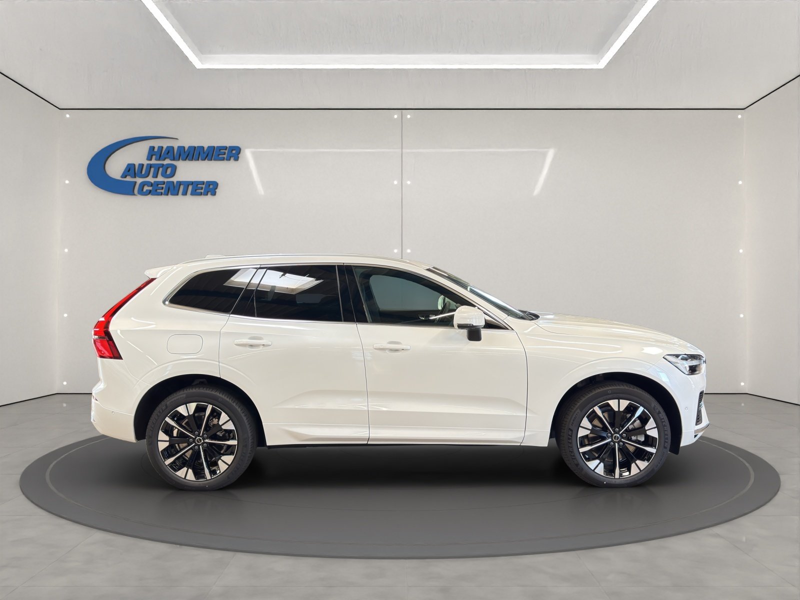 VOLVO XC60 2.0 T6 TE Plus Bright eAWD, Hybride Rechargeable Essence/Électricité, Voiture nouvelle, Automatique - 6