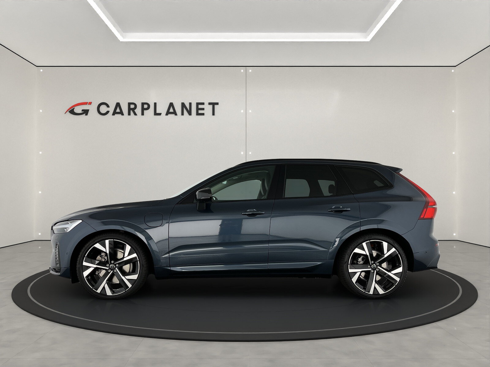 VOLVO XC60 2.0 T8 TE Ultra Dark eAWD, Plug-in-Hybrid Benzina/Elettrica, Auto nuove, Automatico - 3