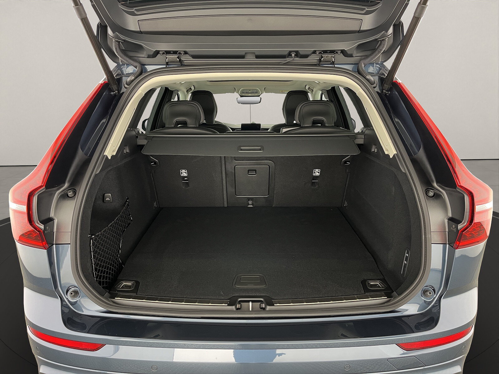 VOLVO XC60 2.0 T8 TE Ultra Dark eAWD, Plug-in-Hybrid Benzina/Elettrica, Auto nuove, Automatico - 6