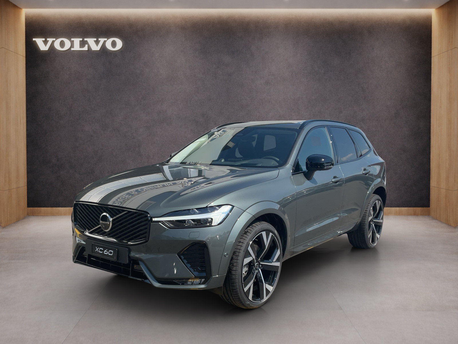 VOLVO XC60 2.0 B5 MH Ultra Dark AWD