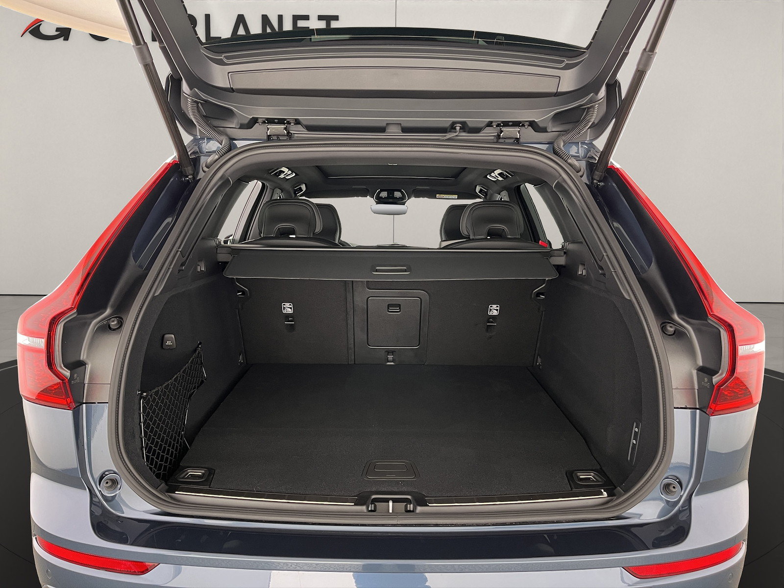 VOLVO XC60 2.0 T8 TE Black Edition eAWD, Plug-in-Hybrid Benzina/Elettrica, Auto nuove, Automatico - 6