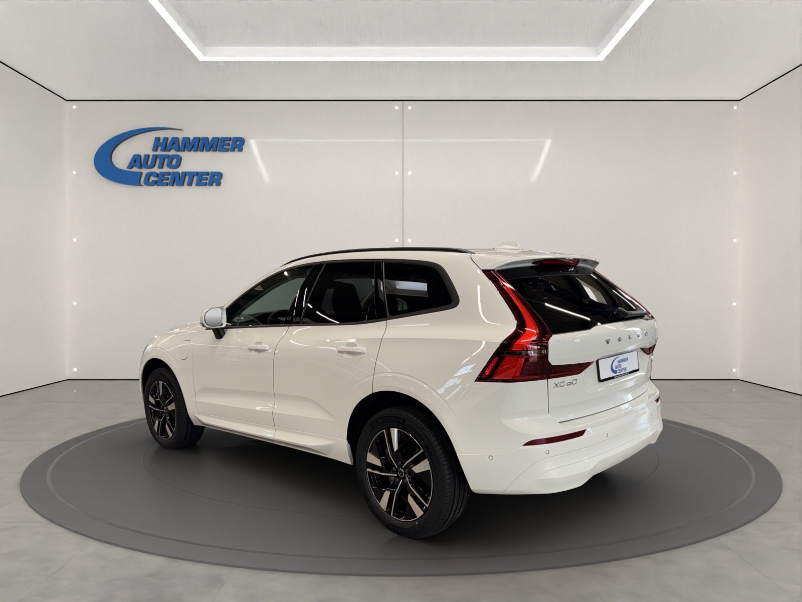 VOLVO XC60 2.0 T6 TE Core eAWD, Plug-in-Hybrid Petrol/Electric, New car, Automatic - 3