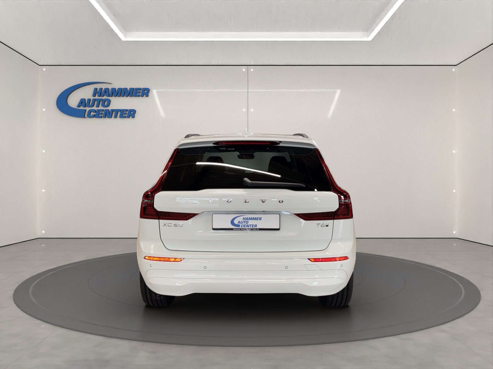 VOLVO XC60 2.0 T6 TE Core eAWD, Plug-in-Hybrid Petrol/Electric, New car, Automatic - 4