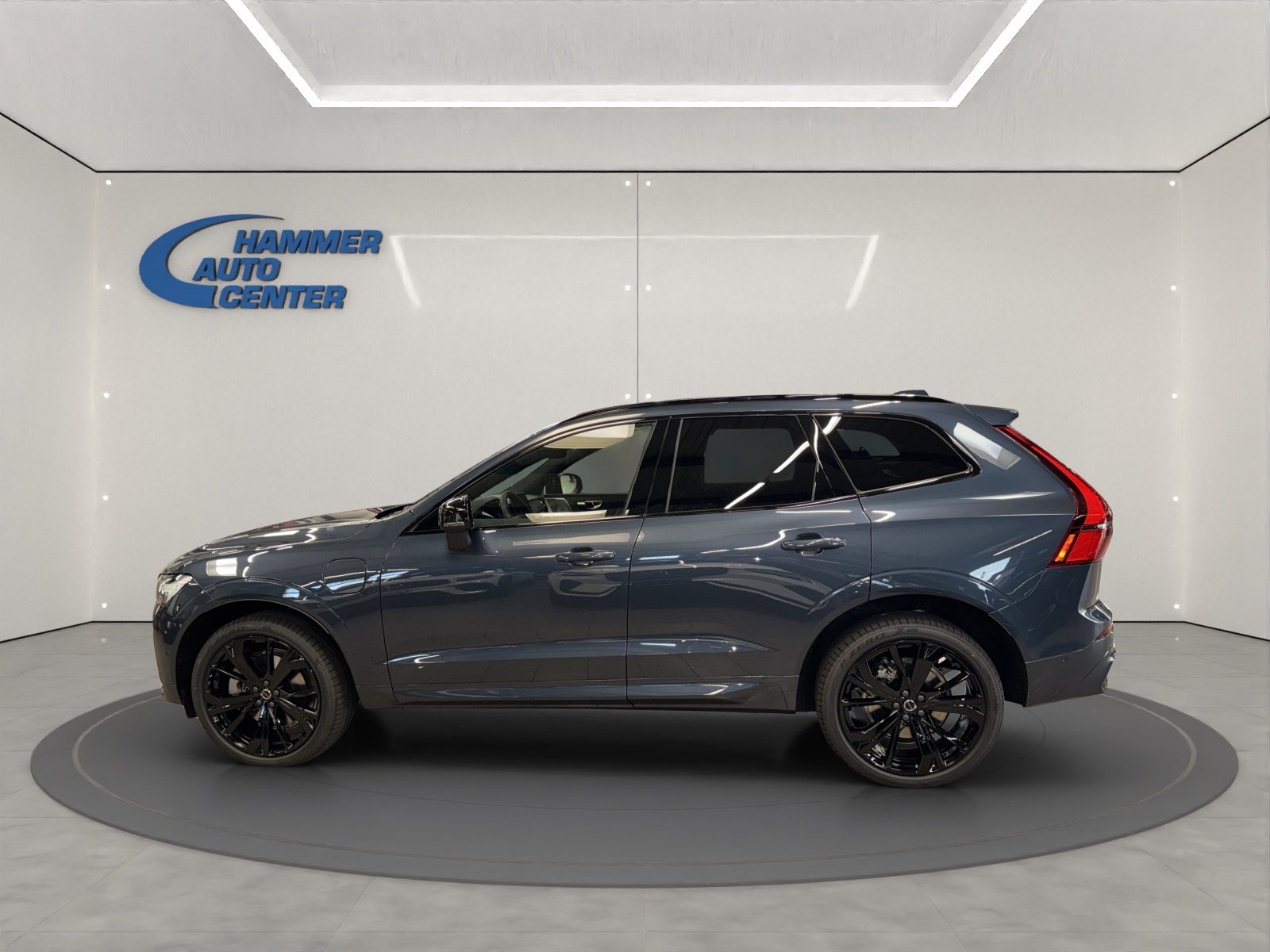 VOLVO XC60 2.0 T8 TE Black Edition eAWD, Hybride Rechargeable Essence/Électricité, Voiture nouvelle, Automatique - 2