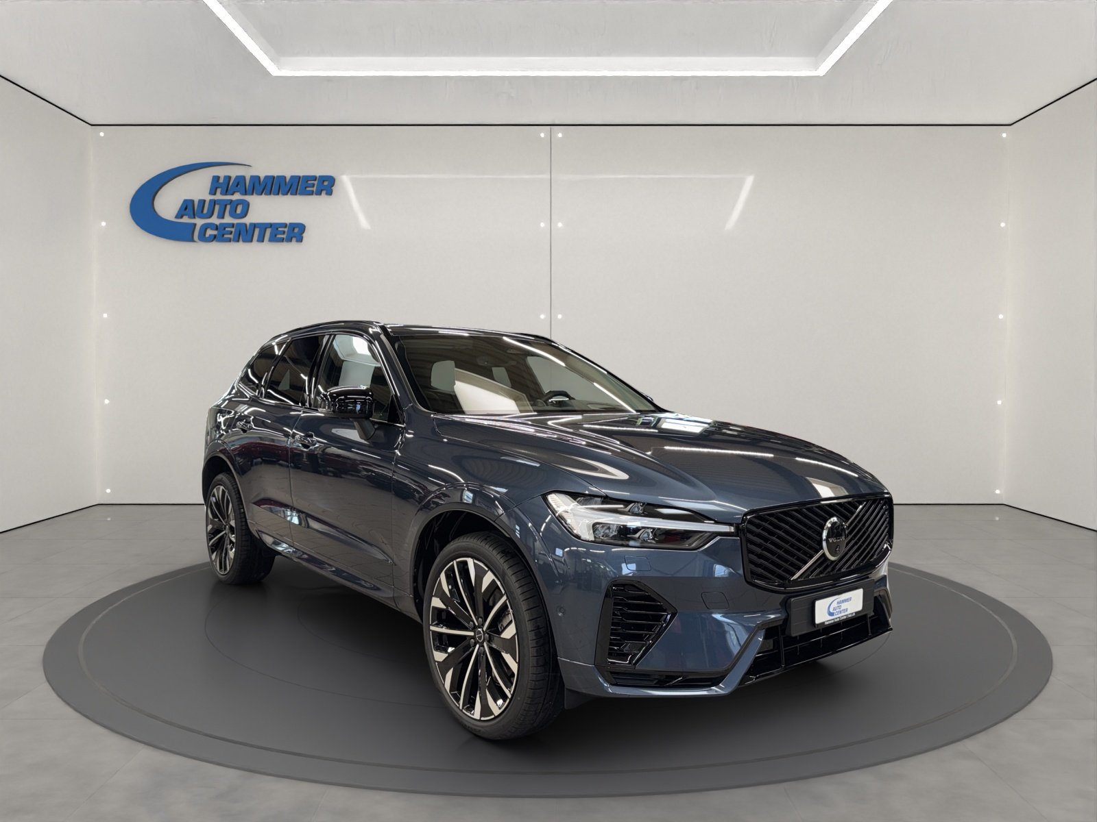 VOLVO XC60 2.0 T8 TE Ultra Dark eAWD, Hybride Rechargeable Essence/Électricité, Voiture nouvelle, Automatique - 7