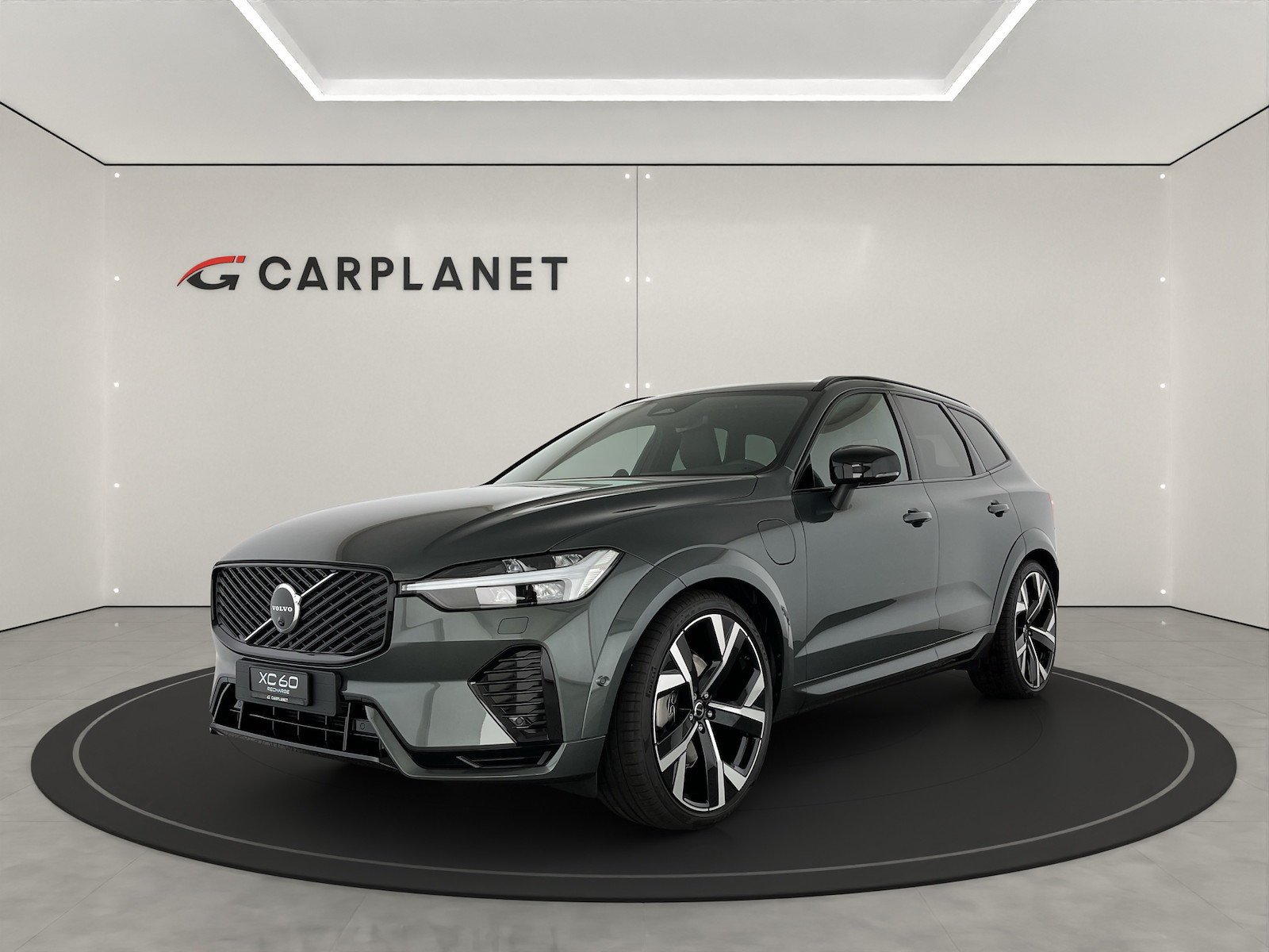 VOLVO XC60 2.0 T8 TE Ultra Dark eAWD