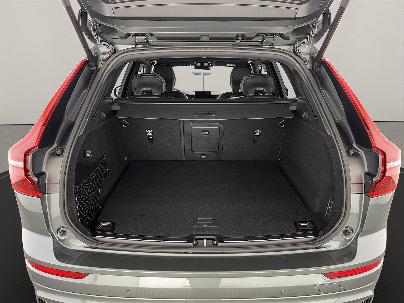 VOLVO XC60 2.0 T8 TE Ultra Dark eAWD, Hybride Rechargeable Essence/Électricité, Voiture nouvelle, Automatique - 6
