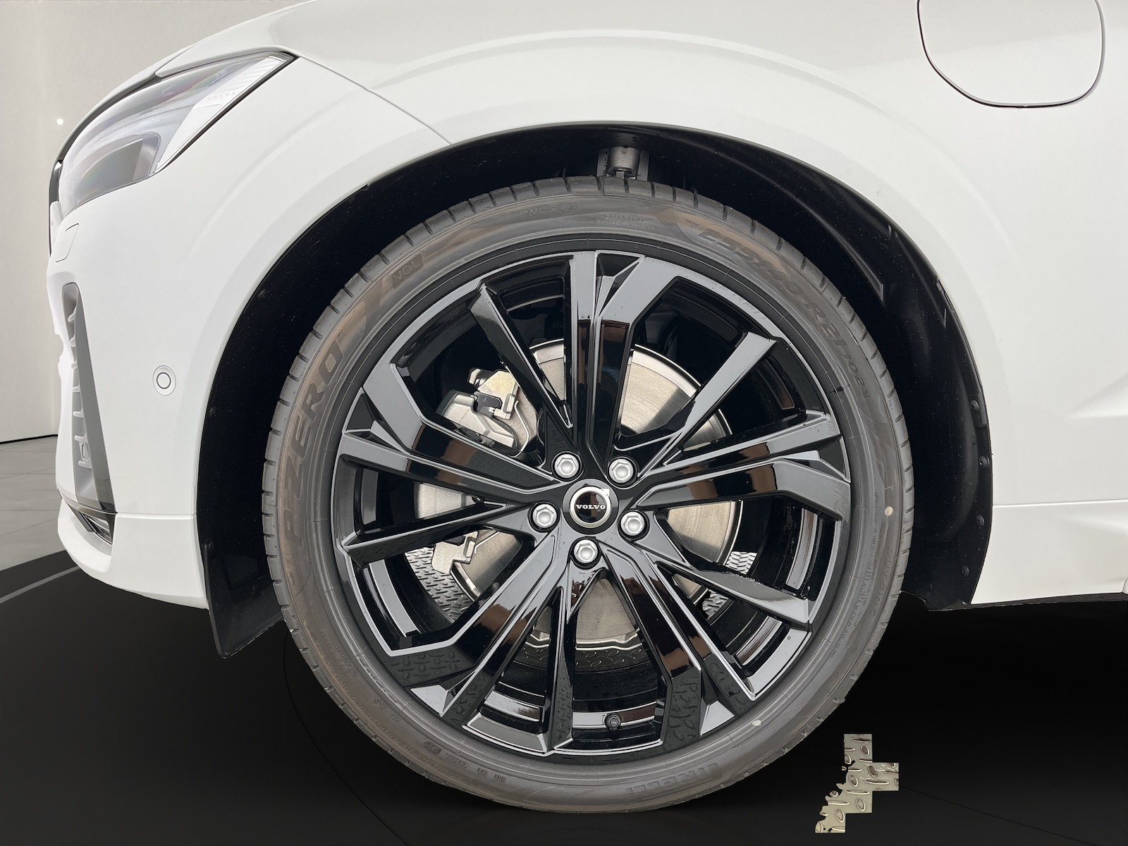 VOLVO XC60 2.0 T8 TE Black Edition eAWD, Plug-in-Hybrid Benzina/Elettrica, Auto nuove, Automatico - 7