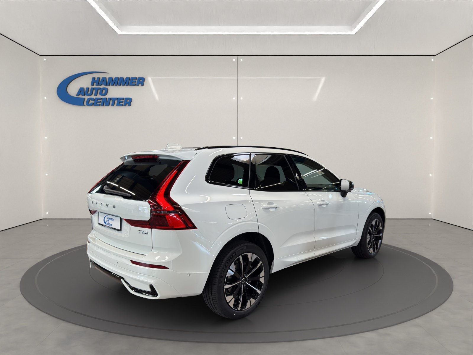 VOLVO XC60 2.0 T6 TE Plus Dark eAWD, Plug-in-Hybrid Benzin/Elektro, Neuwagen, Automatik - 5