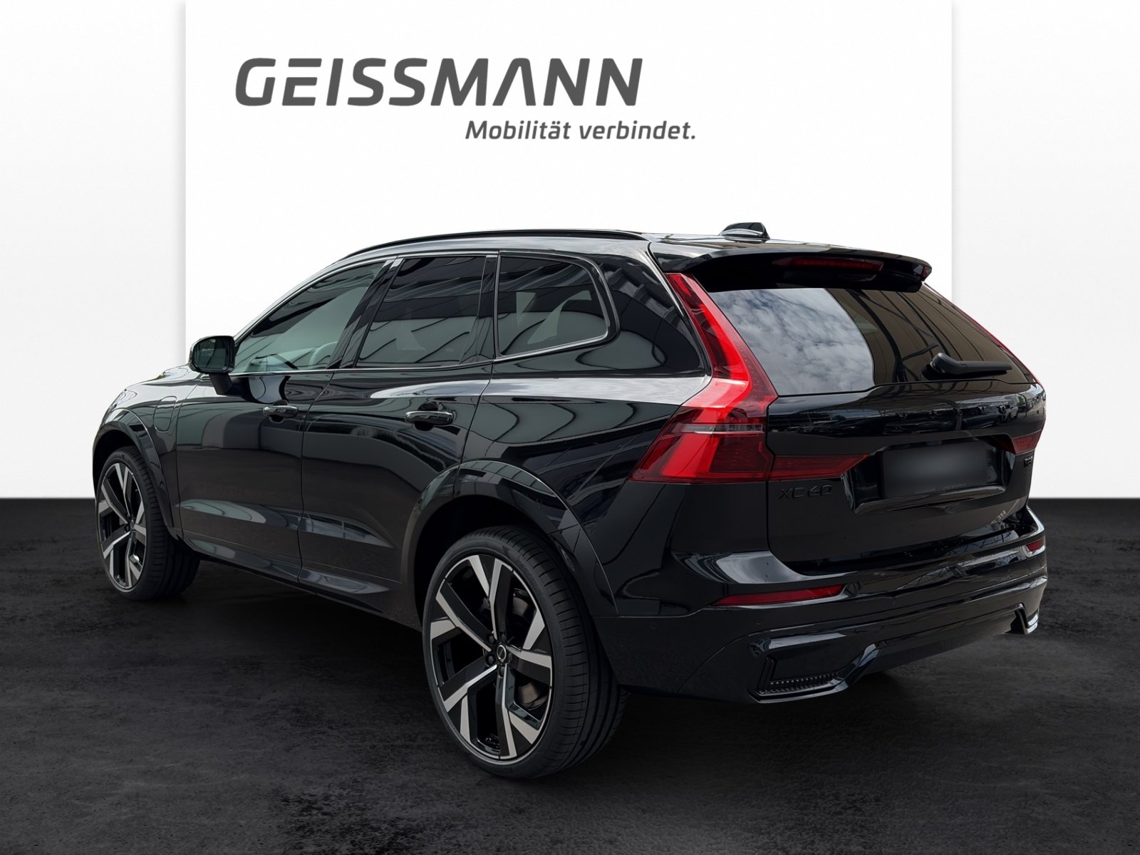 VOLVO XC60 2.0 T8 TE Black Edition eAWD, Plug-in-Hybrid Petrol/Electric, New car, Automatic - 5
