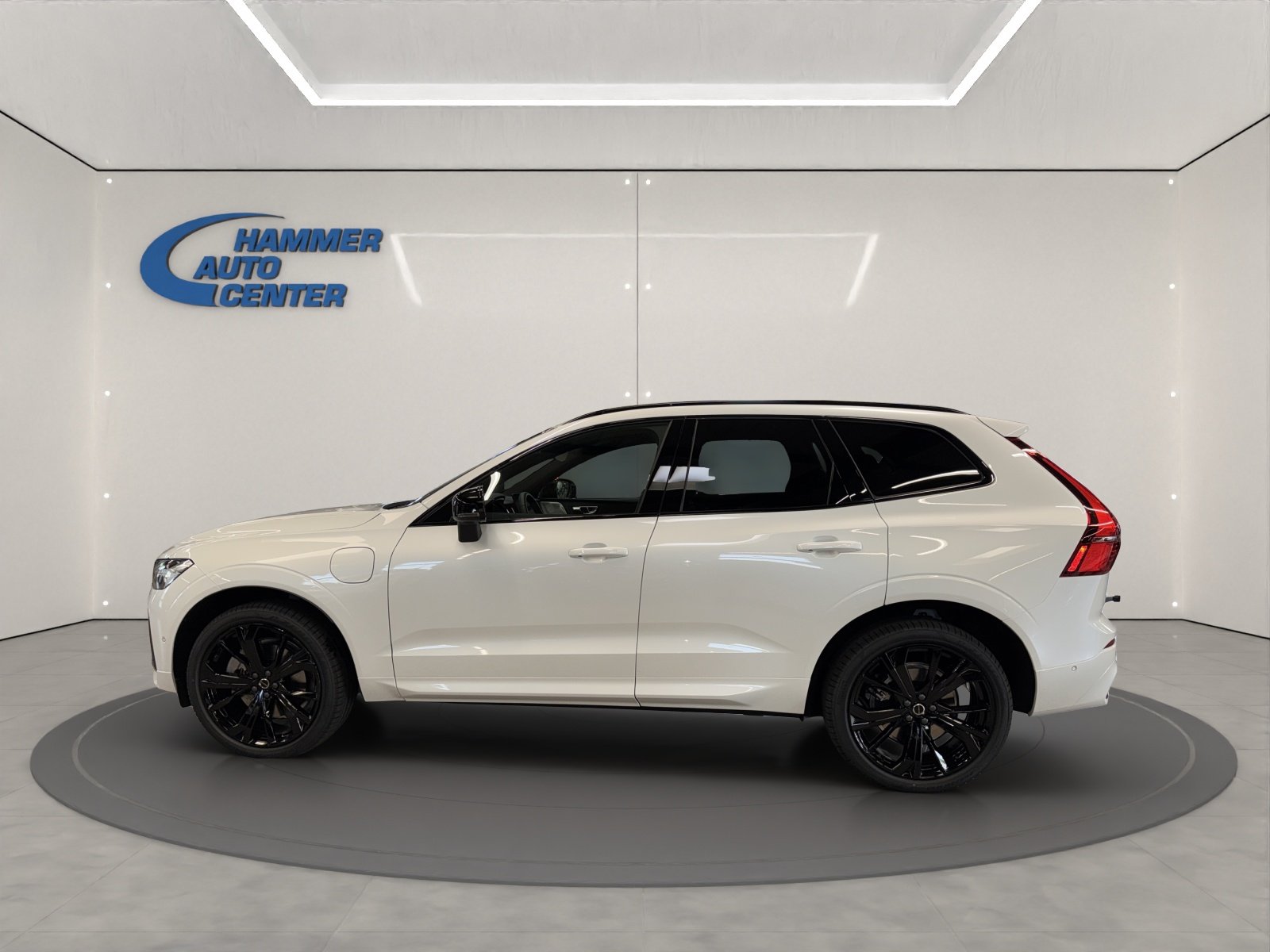 VOLVO XC60 2.0 T8 TE Black Edition eAWD, Plug-in-Hybrid Benzin/Elektro, Neuwagen, Automatik - 2