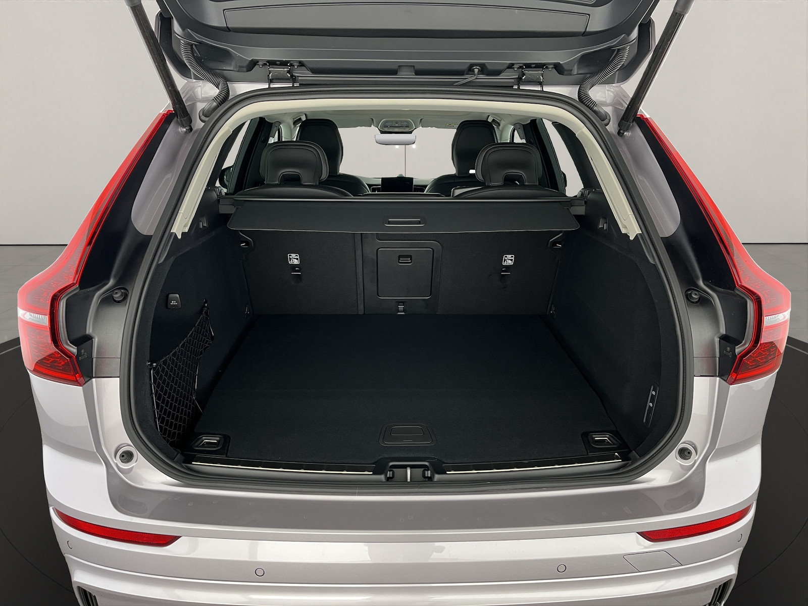 VOLVO XC60 2.0 T8 TE Ultra Dark eAWD, Plug-in-Hybrid Benzina/Elettrica, Auto nuove, Automatico - 6