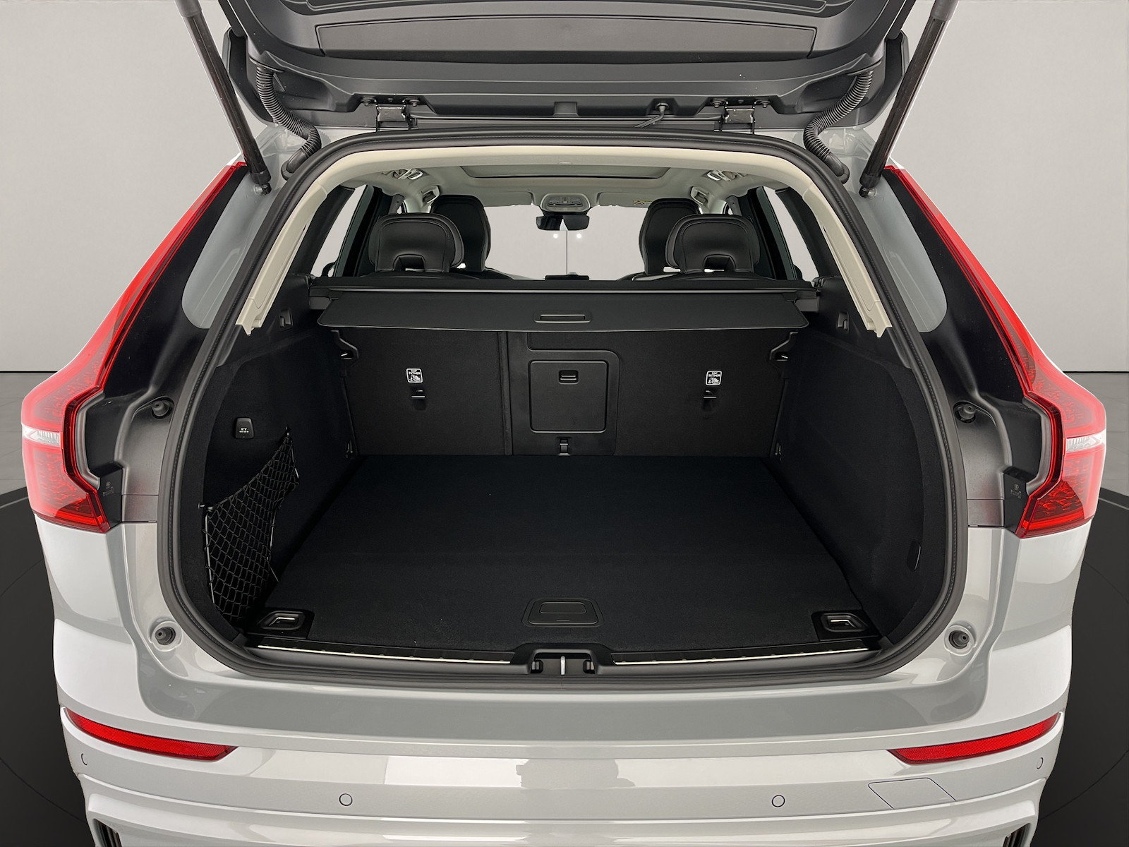 VOLVO XC60 2.0 T8 TE Ultra Dark eAWD, Plug-in-Hybrid Benzin/Elektro, Neuwagen, Automatik - 6