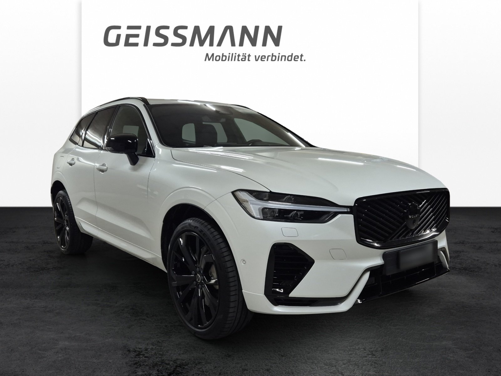 VOLVO XC60 2.0 T6 TE Black Edition eAWD, Plug-in-Hybrid Benzin/Elektro, Neuwagen, Automatik - 2