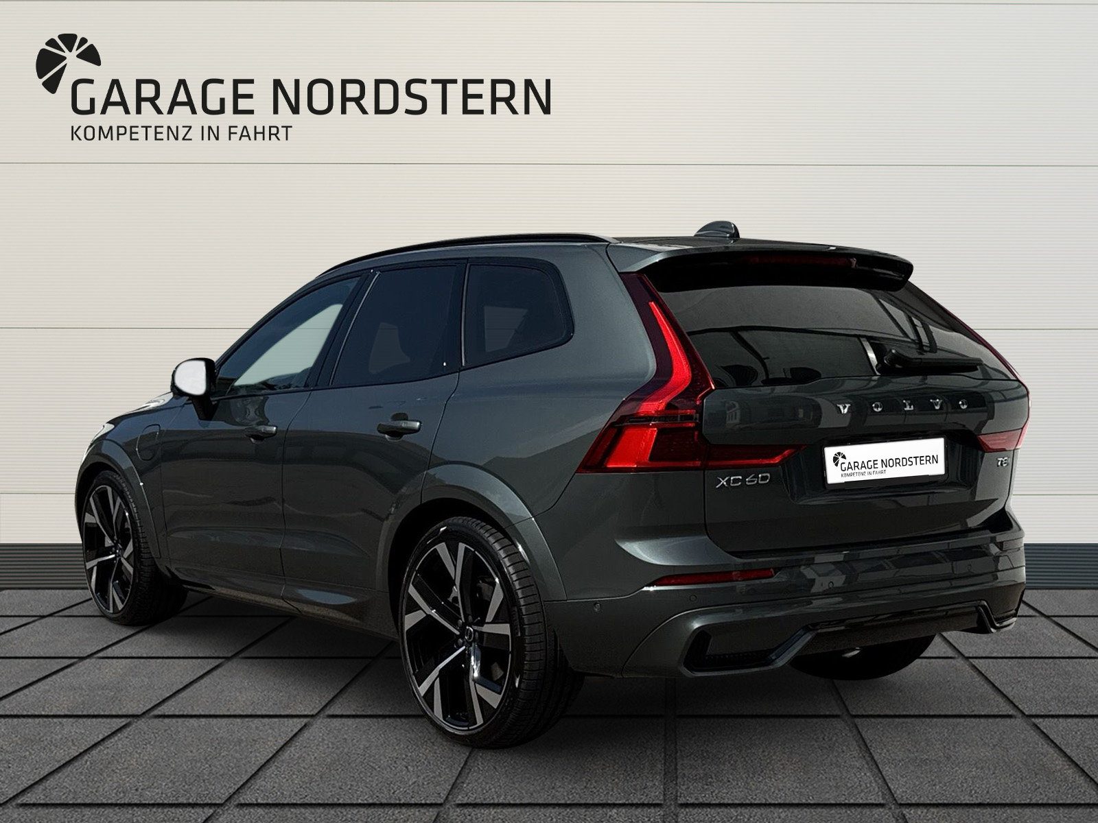 VOLVO XC60 T8 Allradantrieb Plug-in Hybrid, Plug-in-Hybrid Benzin/Elektro, Neuwagen - 3