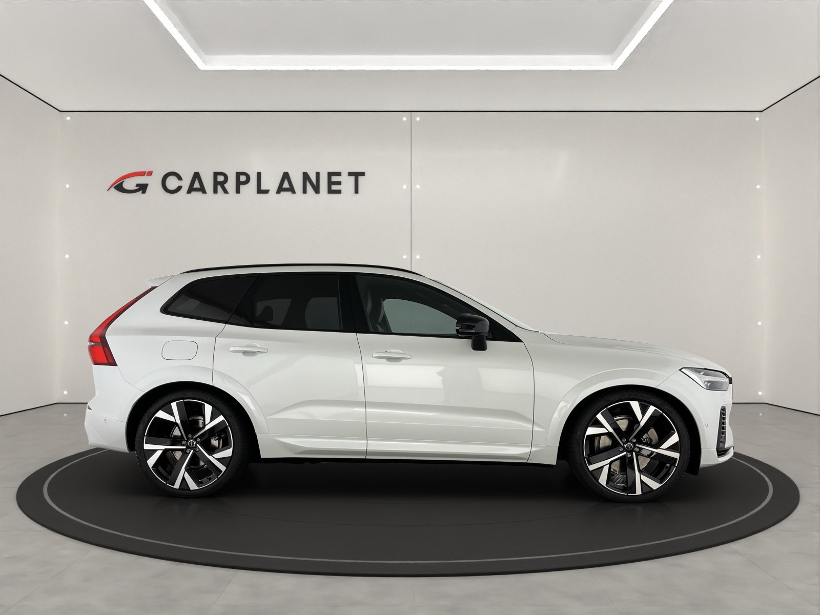 VOLVO XC60 2.0 T8 TE Black Edition eAWD, Plug-in-Hybrid Benzina/Elettrica, Auto nuove, Automatico - 3