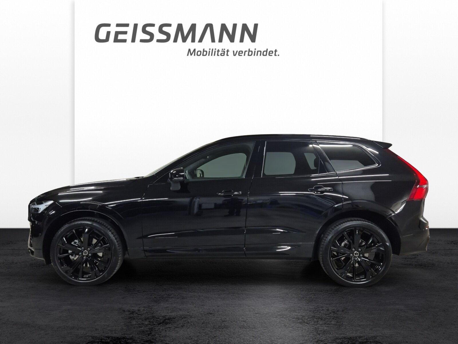 VOLVO XC60 2.0 B5 MH Black Edition AWD, Hybride Leggero Benzina/Elettrica, Auto nuove, Automatico - 3