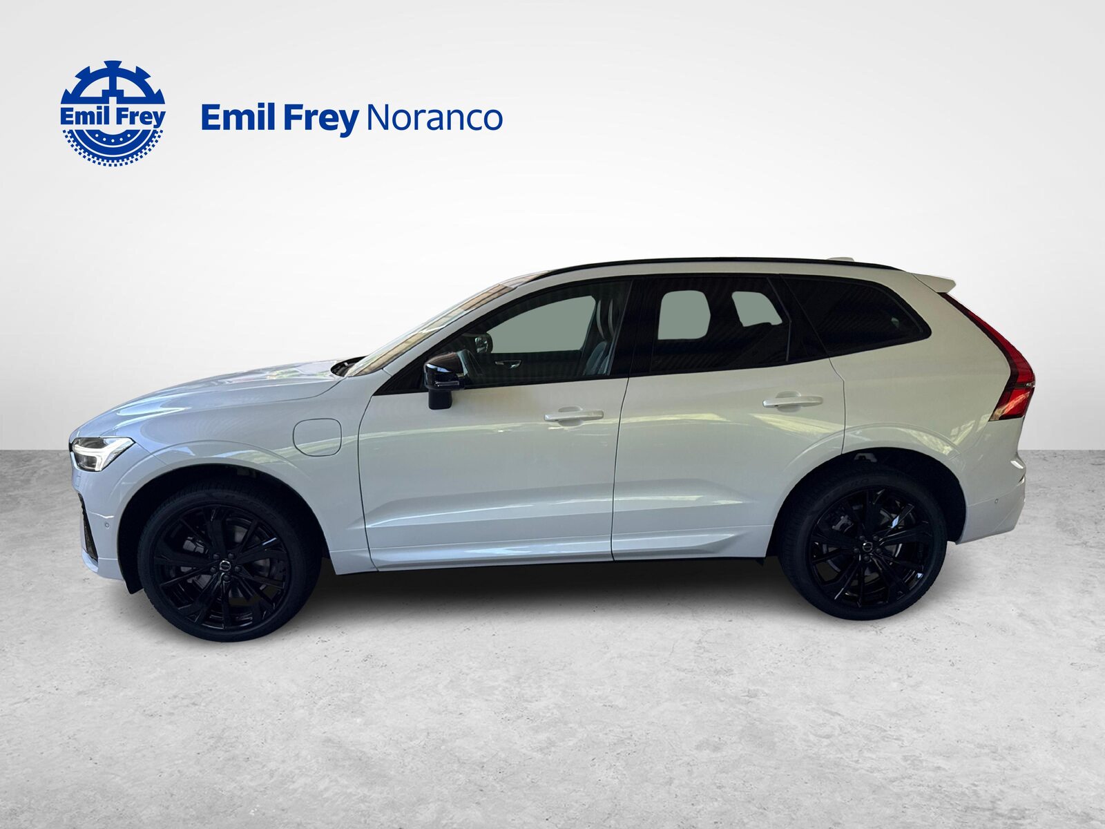 VOLVO XC60 2.0 T6 TE Black Edition eAWD, Plug-in-Hybrid Benzin/Elektro, Neuwagen, Automatik - 3