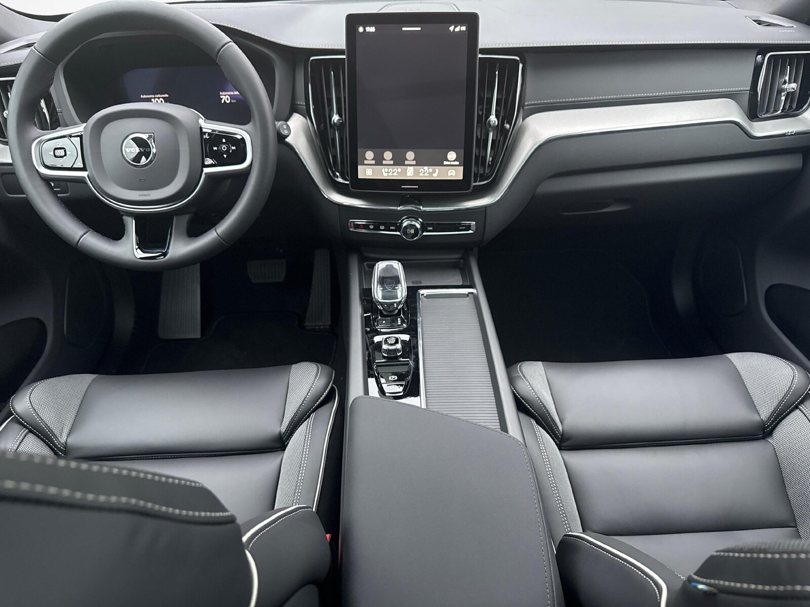 VOLVO XC60 2.0 T6 TE Black Edition eAWD, Plug-in-Hybrid Benzin/Elektro, Neuwagen, Automatik - 7