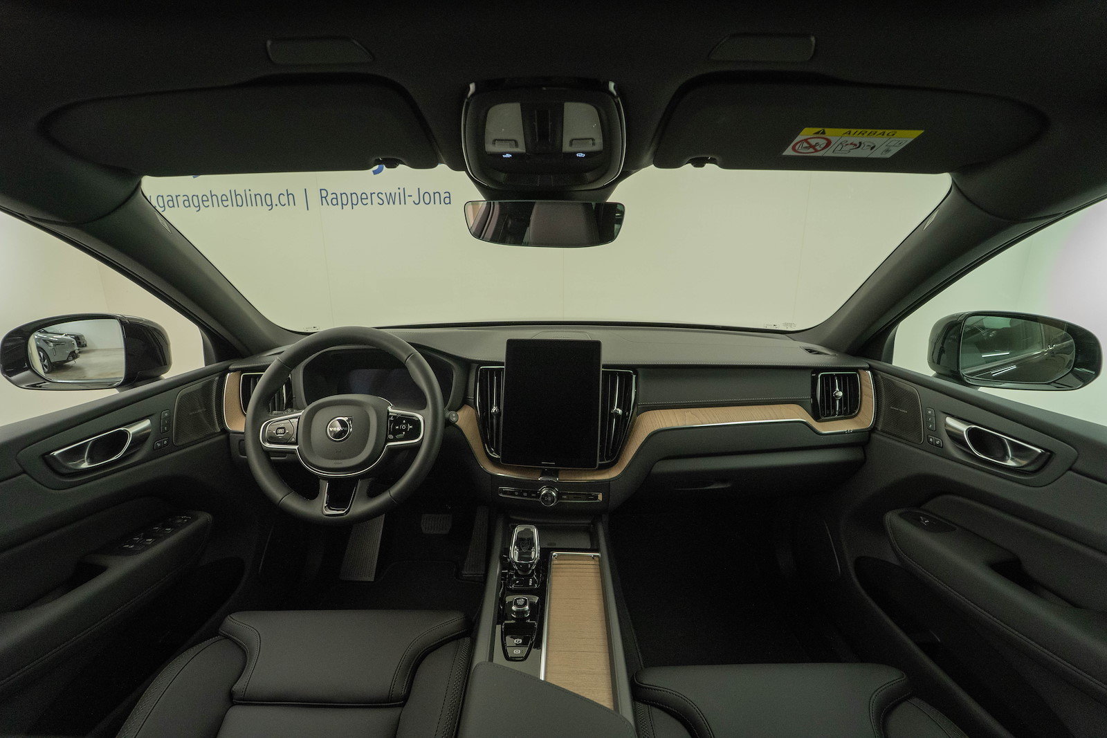 VOLVO XC60 2.0 B5 MH Ultra Dark AWD, Hybride Léger Essence/Électricité, Voiture nouvelle, Automatique - 6