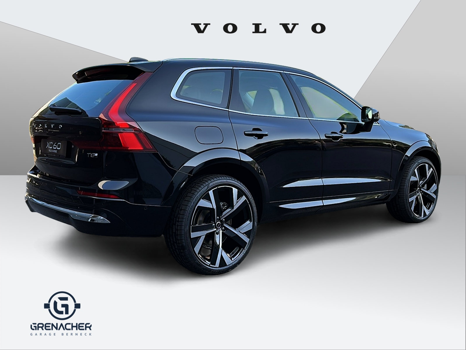 VOLVO XC60 2.0 T8 TE Ultra Bright eAWD, Hybride Rechargeable Essence/Électricité, Voiture nouvelle, Automatique - 4