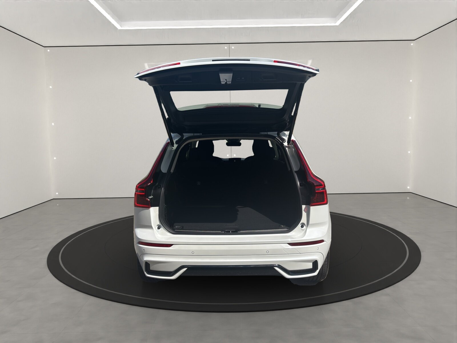 VOLVO XC60 2.0 T6 TE Plus Dark eAWD, Plug-in-Hybrid Petrol/Electric, New car, Automatic - 3