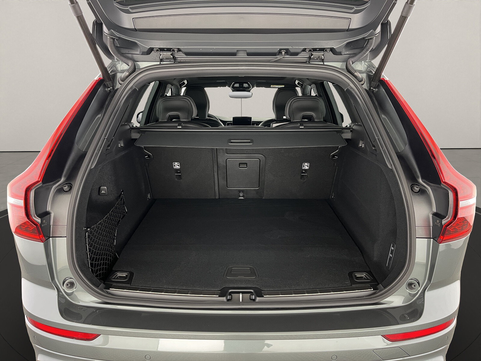 VOLVO XC60 2.0 T8 TE Ultra Dark eAWD, Hybride Rechargeable Essence/Électricité, Voiture nouvelle, Automatique - 6