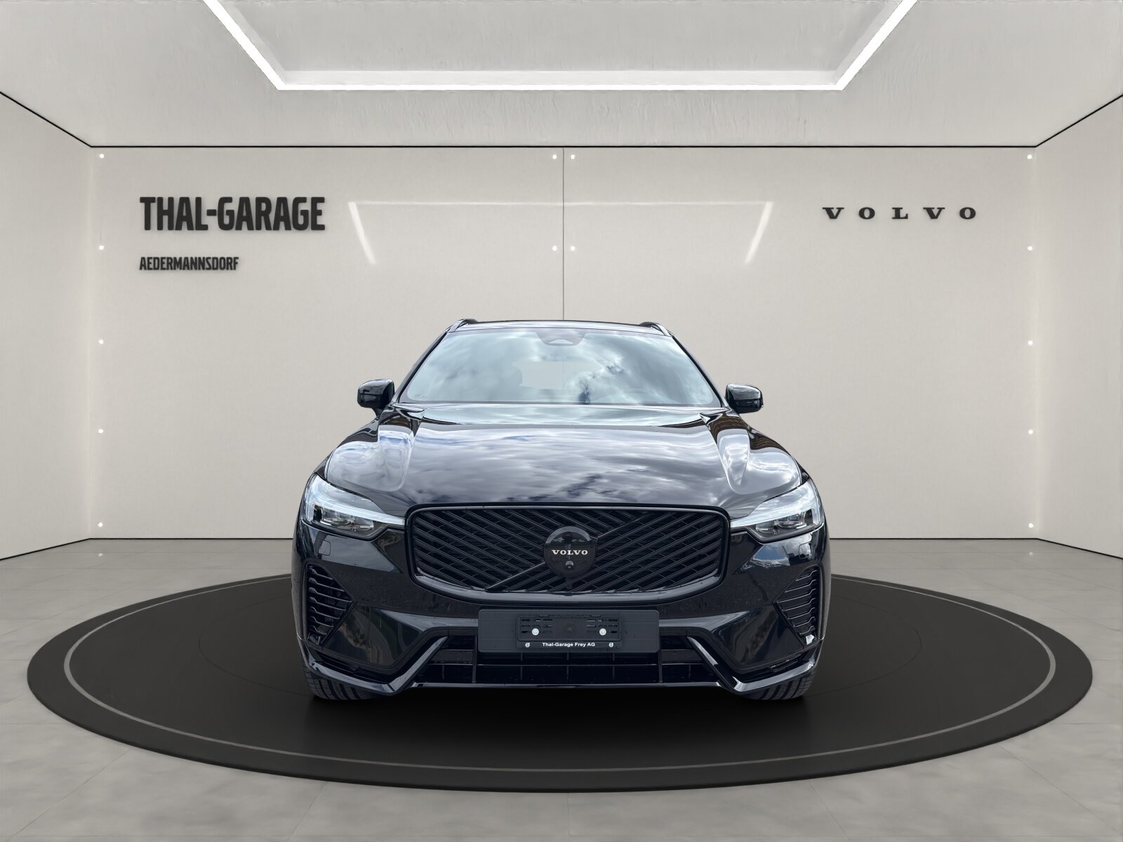 VOLVO XC60 2.0 T8 TE Black Edition eAWD, Plug-in-Hybrid Petrol/Electric, New car, Automatic - 2