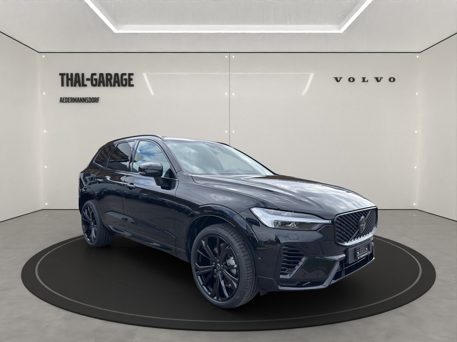 VOLVO XC60 2.0 T8 TE Black Edition eAWD, Plug-in-Hybrid Petrol/Electric, New car, Automatic - 3