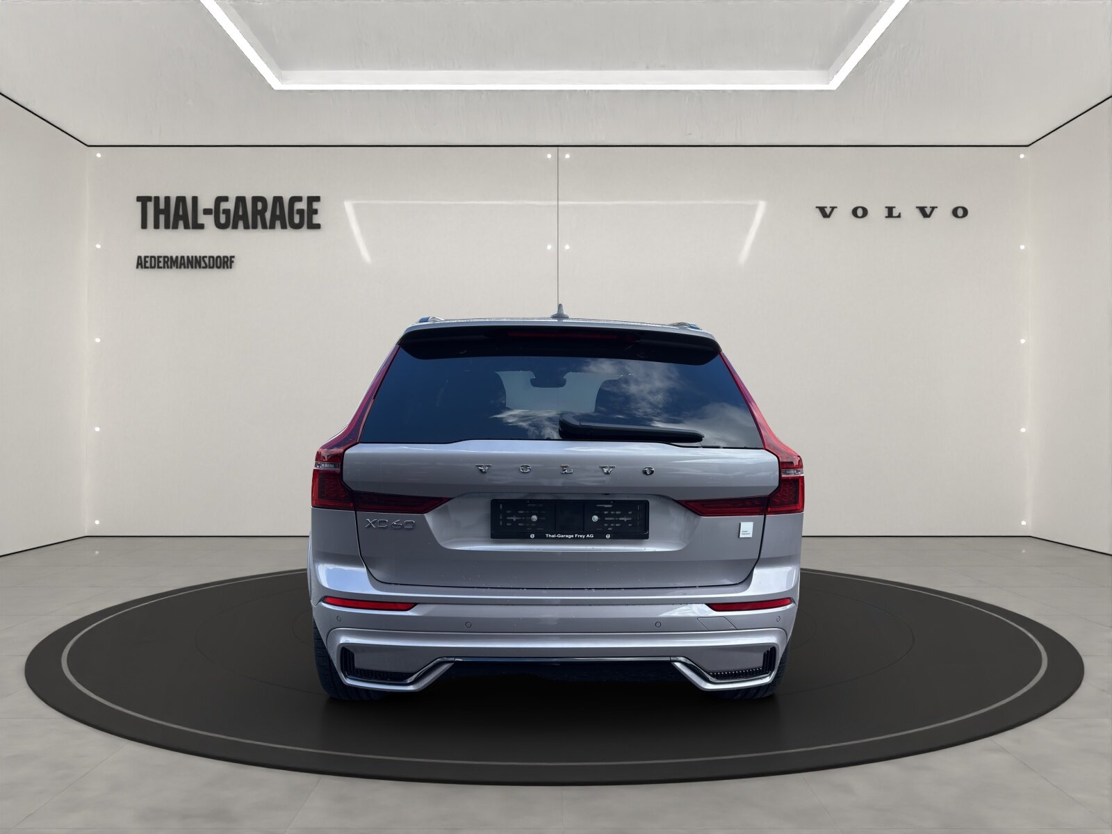 VOLVO XC60 2.0 T8 TE Polestar eAWD, Plug-in-Hybrid Petrol/Electric, New car, Automatic - 4