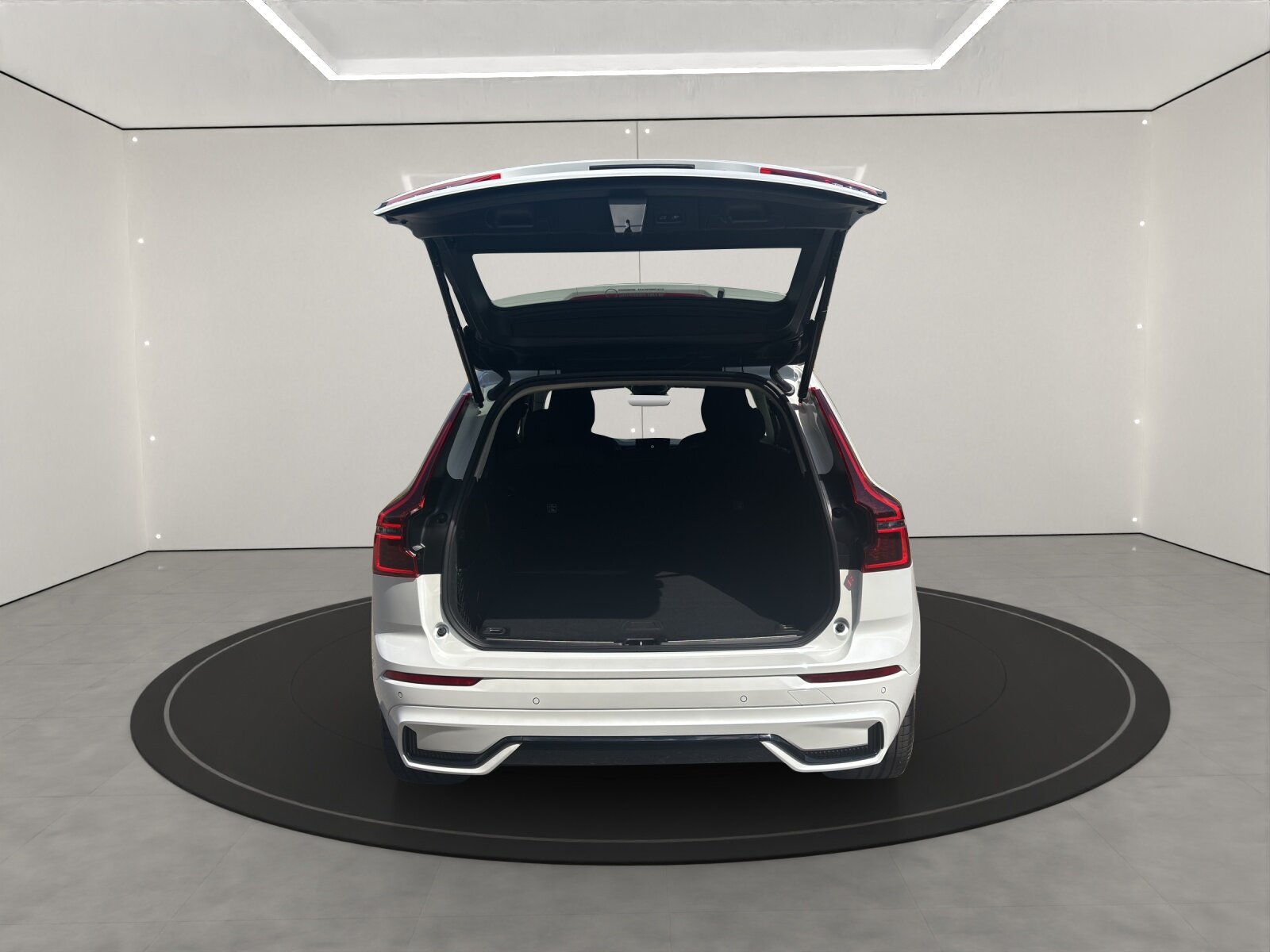 VOLVO XC60 2.0 T6 TE Plus Dark eAWD, Plug-in-Hybrid Petrol/Electric, New car, Automatic - 6