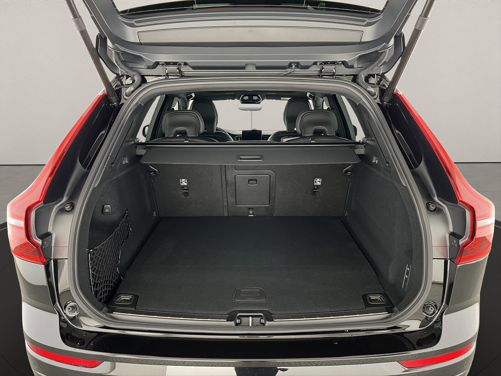 VOLVO XC60 2.0 T8 TE Ultra Dark eAWD, Hybride Rechargeable Essence/Électricité, Voiture nouvelle, Automatique - 6