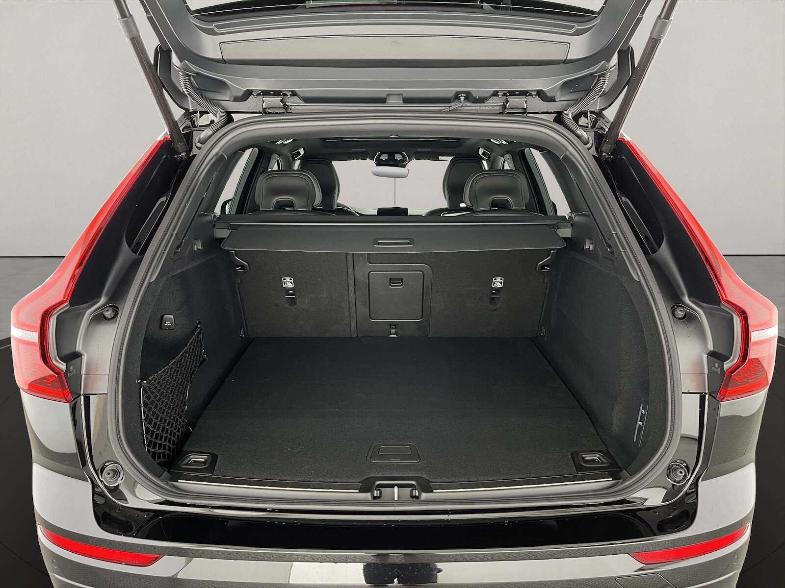 VOLVO XC60 2.0 T8 TE Black Edition eAWD, Hybride Rechargeable Essence/Électricité, Voiture nouvelle, Automatique - 6