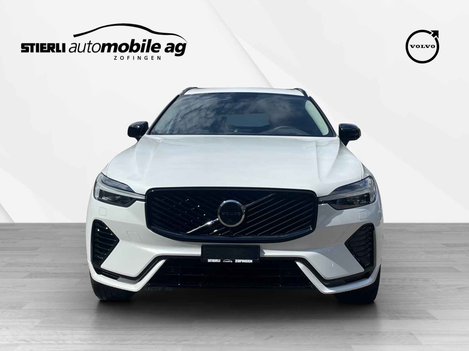 VOLVO XC60 2.0 T6 TE Ultra Dark eAWD, Hybride Rechargeable Essence/Électricité, Voiture nouvelle, Automatique - 2