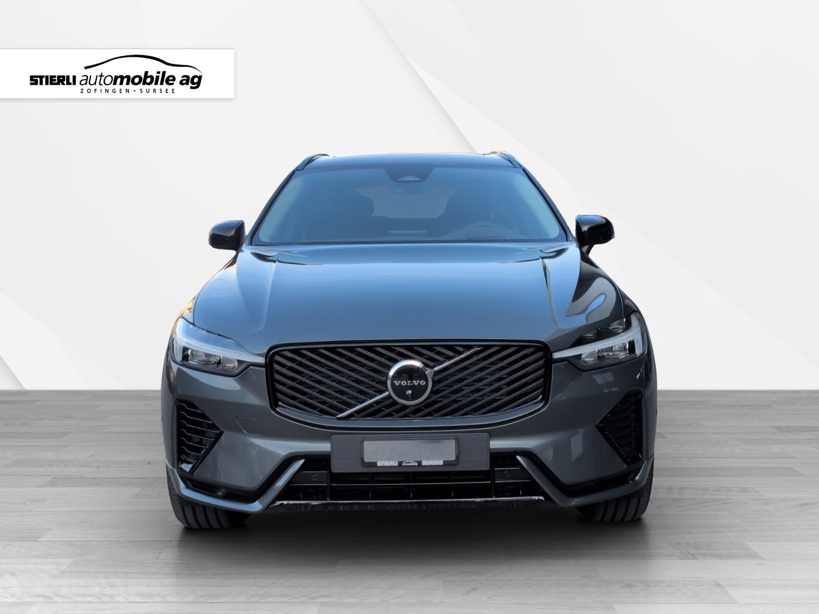 VOLVO XC60 2.0 T6 TE Plus Dark eAWD, Plug-in-Hybrid Petrol/Electric, New car, Automatic - 2