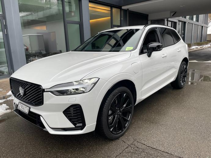 VOLVO XC60 T6 eAWD PluginHybrid Plus Black Edition Geartroni, Plug-in-Hybrid Benzina/Elettrica, Auto nuove, Automatico
