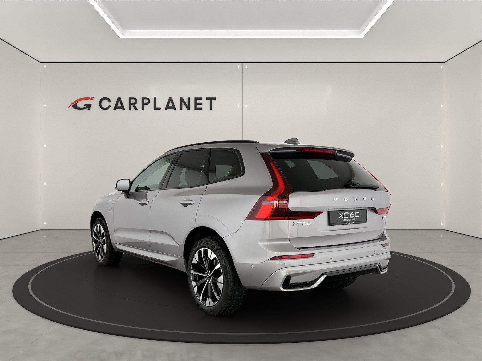 VOLVO XC60 2.0 T8 TE Ultra Dark eAWD, Plug-in-Hybrid Petrol/Electric, New car, Automatic - 4