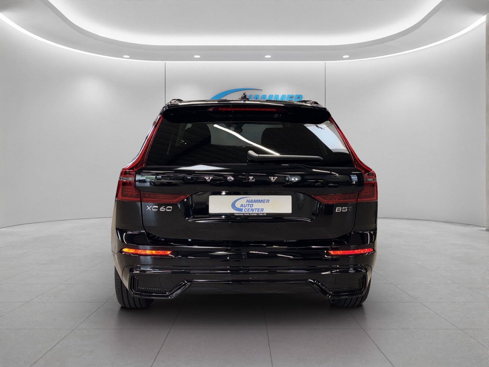 VOLVO XC60 2.0 B5 MH Plus Dark AWD, Mild-Hybrid Benzin/Elektro, Neuwagen, Automatik - 5