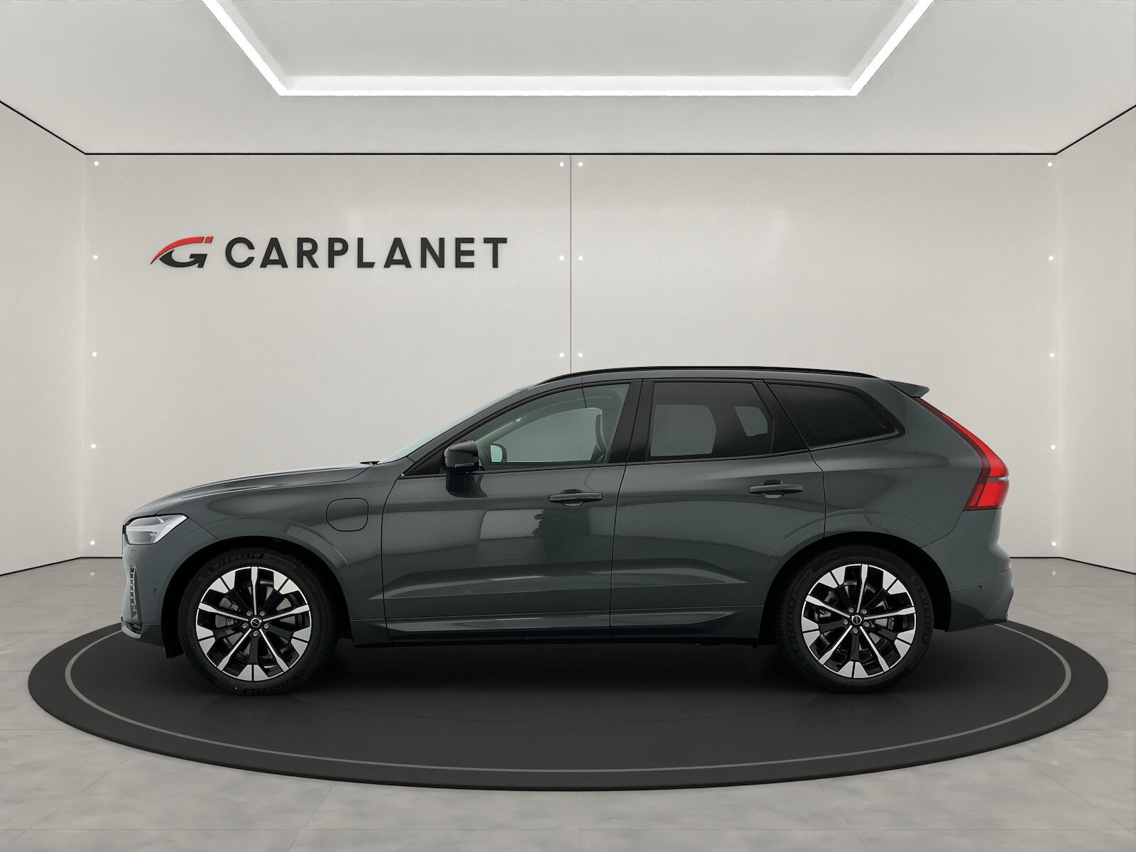 VOLVO XC60 2.0 T8 TE Ultra Dark eAWD, Hybride Rechargeable Essence/Électricité, Voiture nouvelle, Automatique - 3