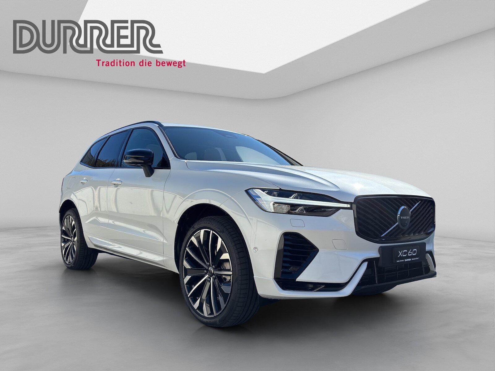 VOLVO XC60 2.0 T6 TE Ultra Dark eAWD, Hybride Rechargeable Essence/Électricité, Voiture nouvelle, Automatique - 6