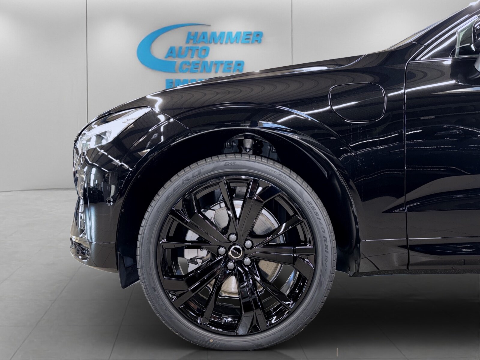 VOLVO XC60 2.0 T6 TE Black Edition eAWD, Plug-in-Hybrid Petrol/Electric, New car, Automatic - 7