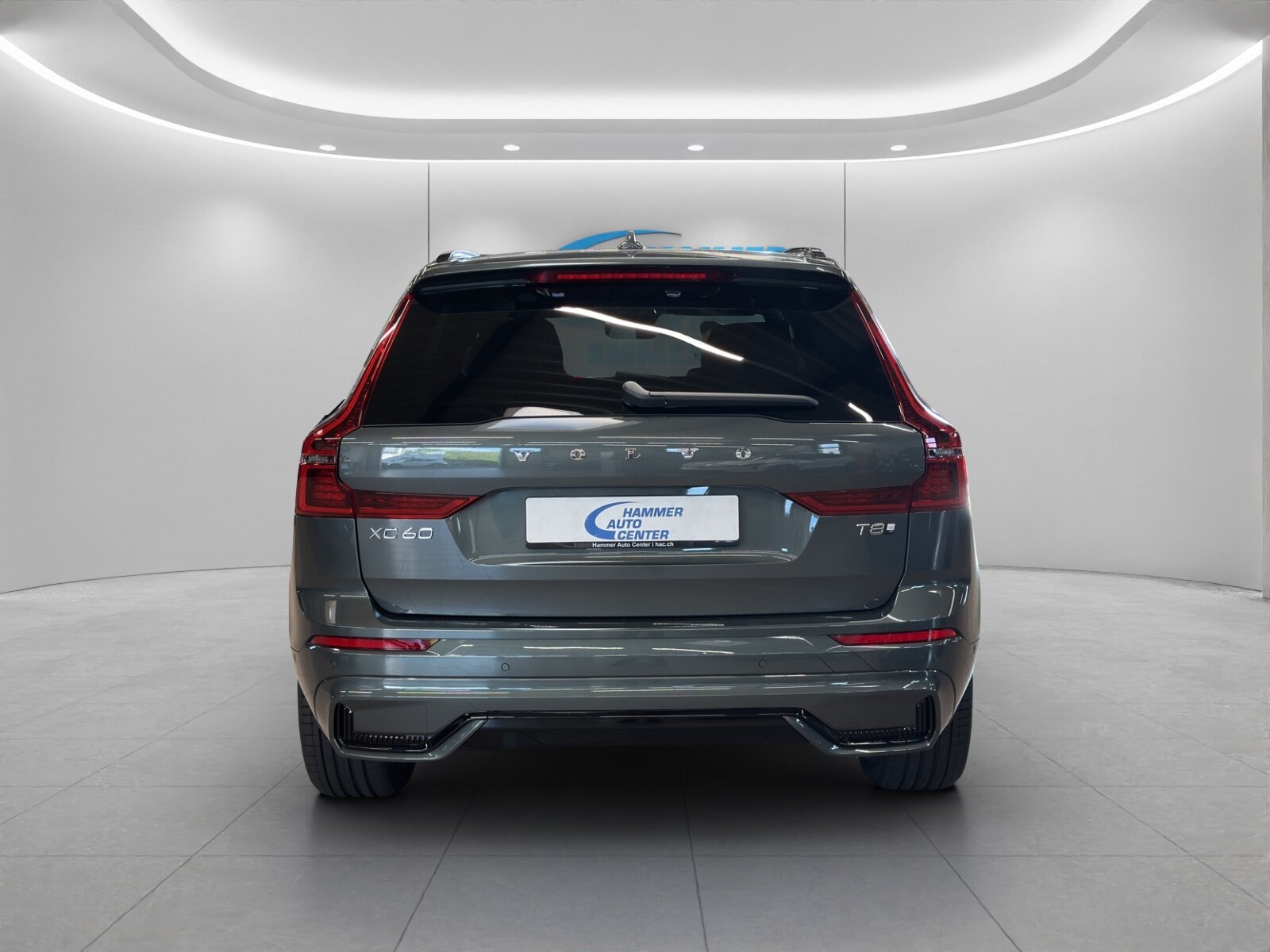 VOLVO XC60 2.0 T8 TE Ultra Dark eAWD, Plug-in-Hybrid Petrol/Electric, New car, Automatic - 4
