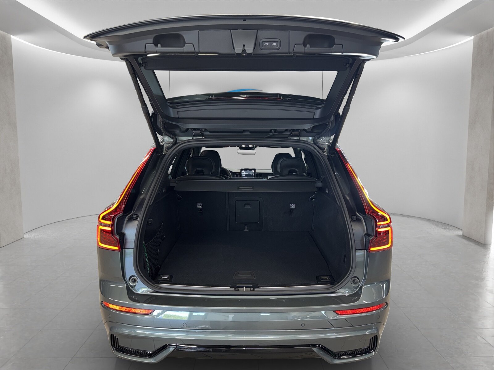 VOLVO XC60 2.0 T8 TE Ultra Dark eAWD, Plug-in-Hybrid Petrol/Electric, New car, Automatic - 5