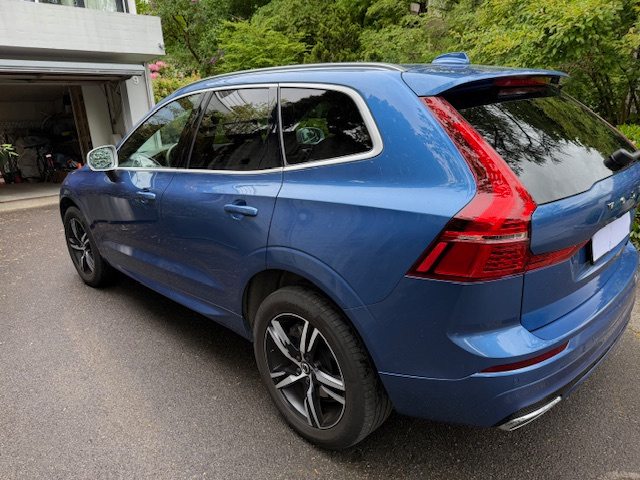 VOLVO XC60 2.0 T6 R-Design AWD, Petrol, Second hand / Used, Automatic - 3