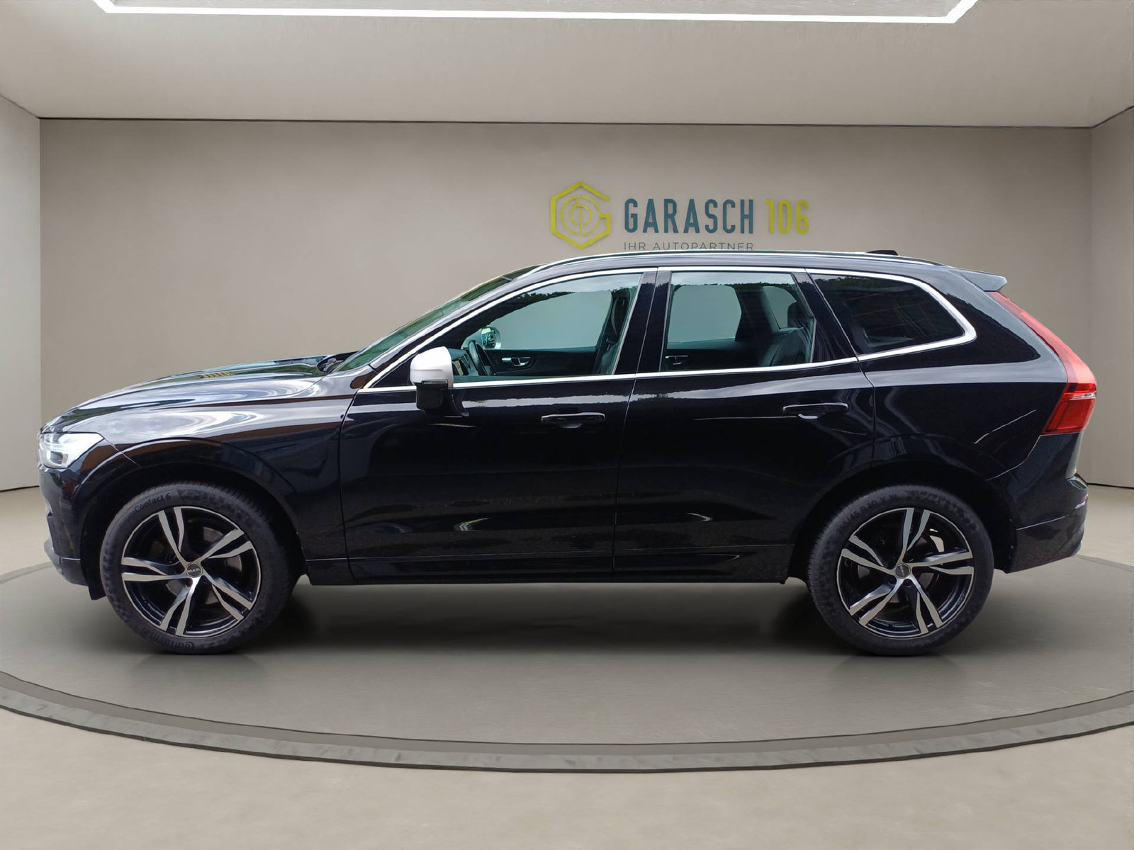 VOLVO XC60 2.0 D4 R-Design AWD, Diesel, Occasioni / Usate, Automatico - 2