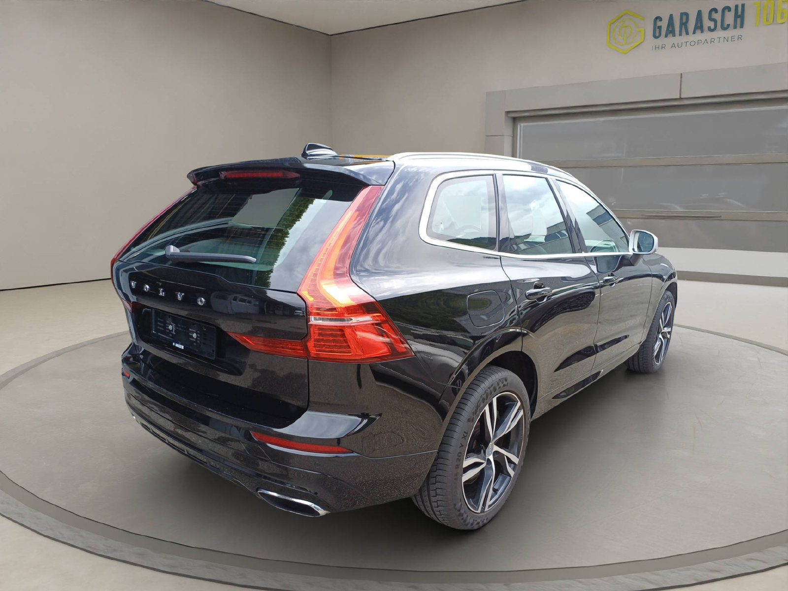 VOLVO XC60 2.0 D4 R-Design AWD, Diesel, Occasioni / Usate, Automatico - 5