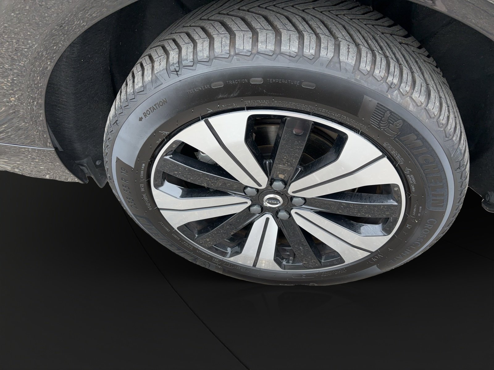 VOLVO XC60 2.0 T6 TE Plus Dark eAWD, Plug-in-Hybrid Benzin/Elektro, Occasion / Gebraucht, Automatik - 5