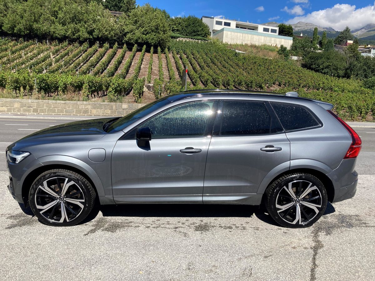 VOLVO XC60 2.0 T6 TE R-Design eAWD, Plug-in-Hybrid Petrol/Electric, Second hand / Used, Automatic - 4