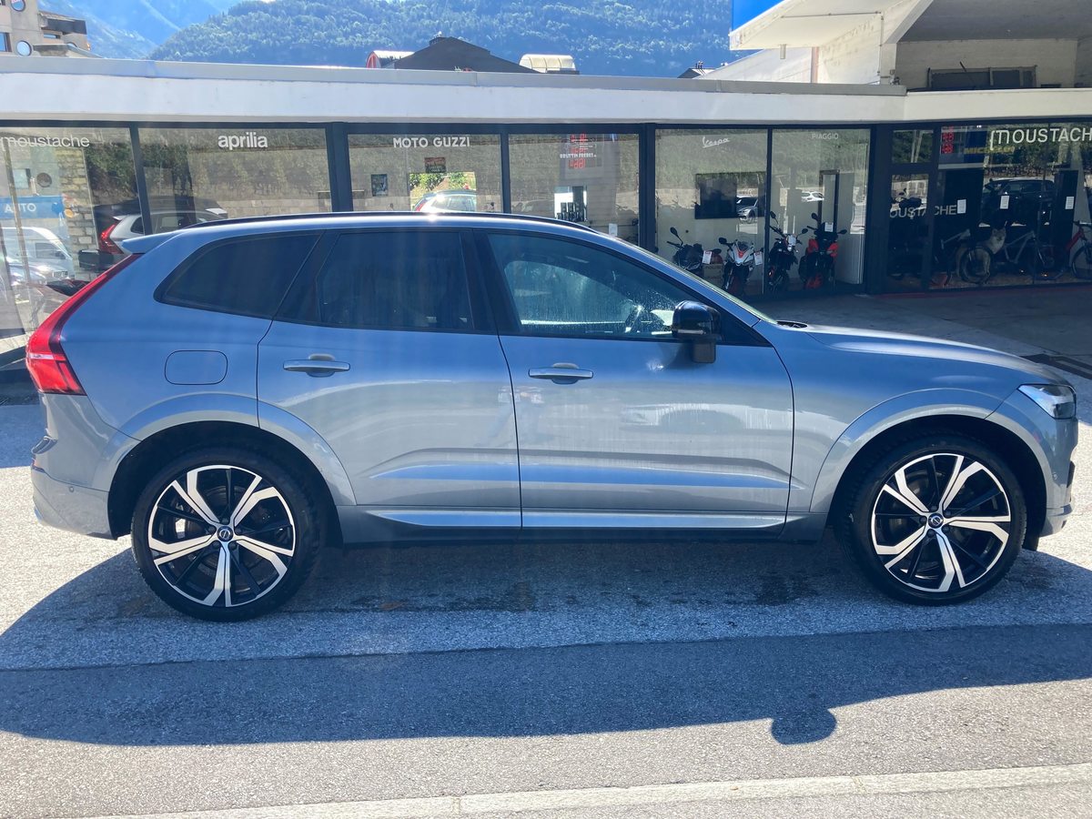 VOLVO XC60 2.0 T6 TE R-Design eAWD, Plug-in-Hybrid Petrol/Electric, Second hand / Used, Automatic - 5